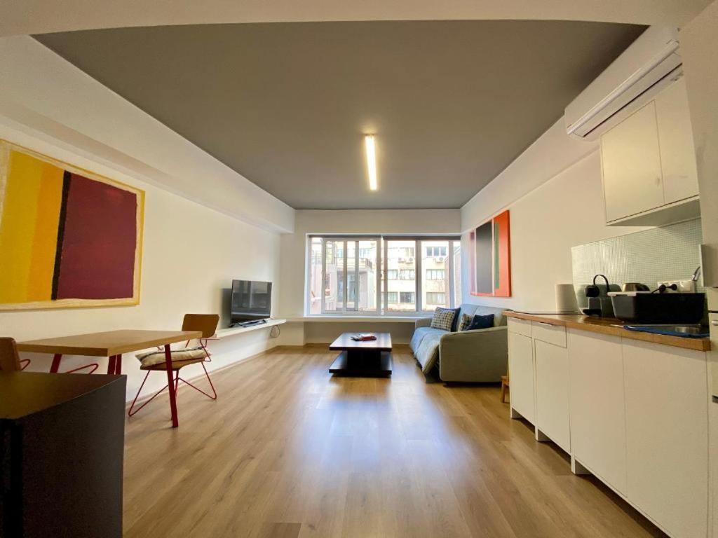 Mosaikon Guesthouses #Nikiou Str Atenas Exterior foto